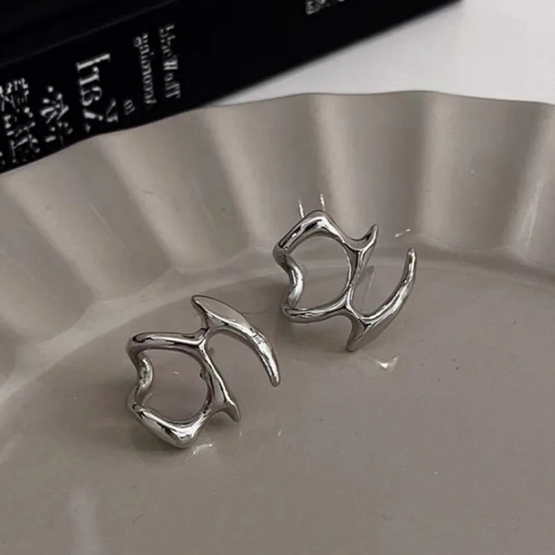 Y2K Irregular Liquid Earrings for Women Silver Color Hip-Hop Punk Fashion Geometric Earring Clip Girl 2024 Trendy Party Jewelry - Image 12